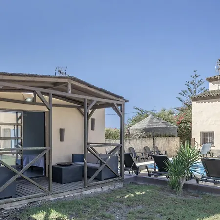 Preciosa Casita Con Piscina Landsted